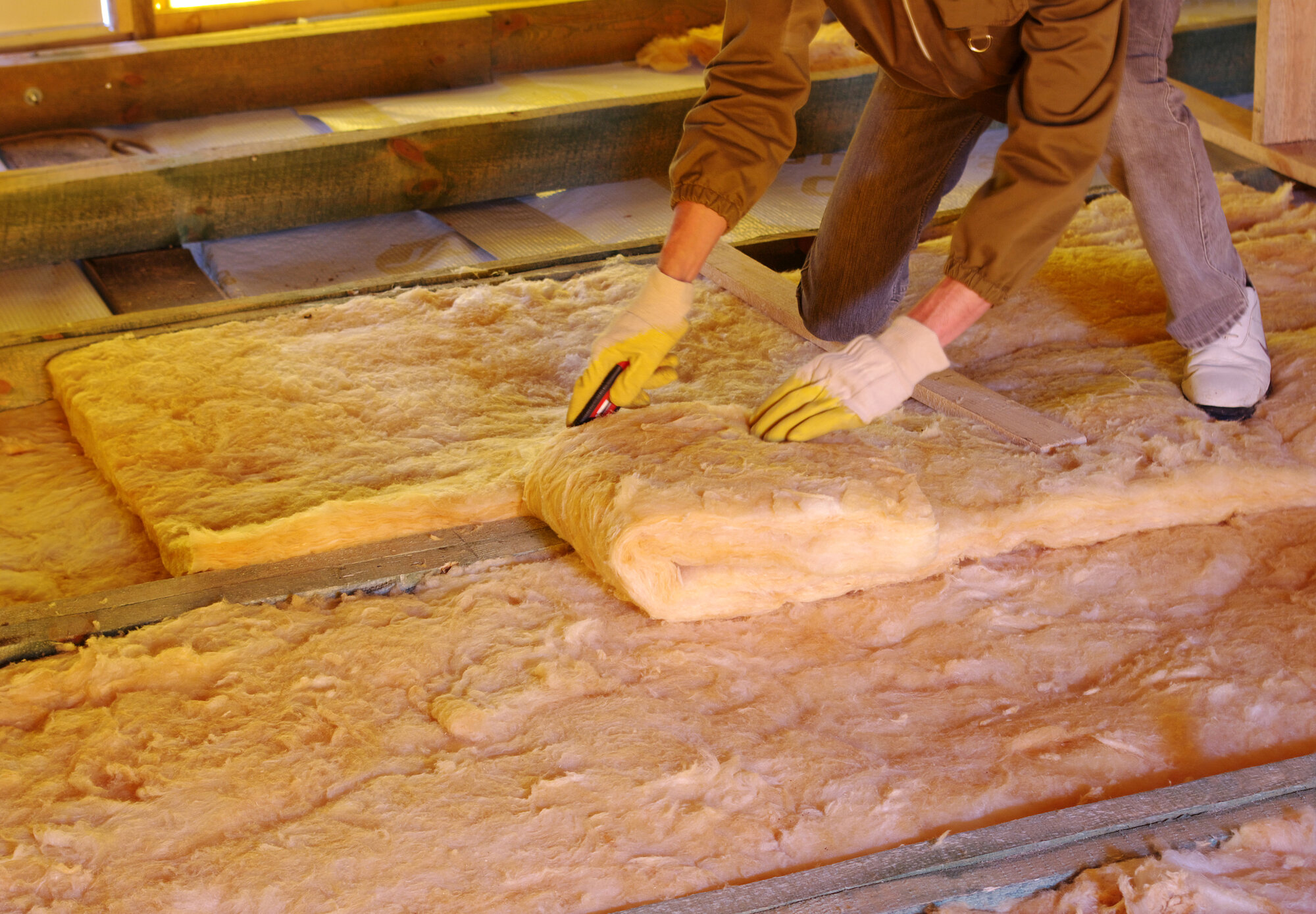 insulation material installing in a house